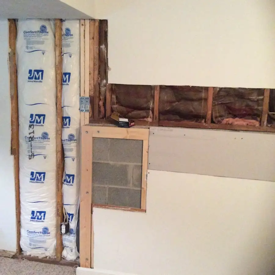 Wall insulation replacement during Structural Drying in Grove